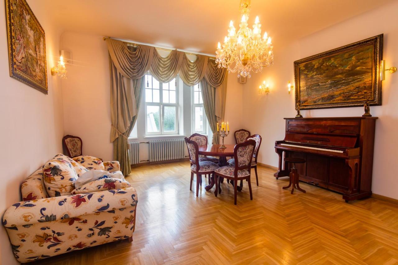 Classic Style Apartment In The Center Of Riga Exteriér fotografie